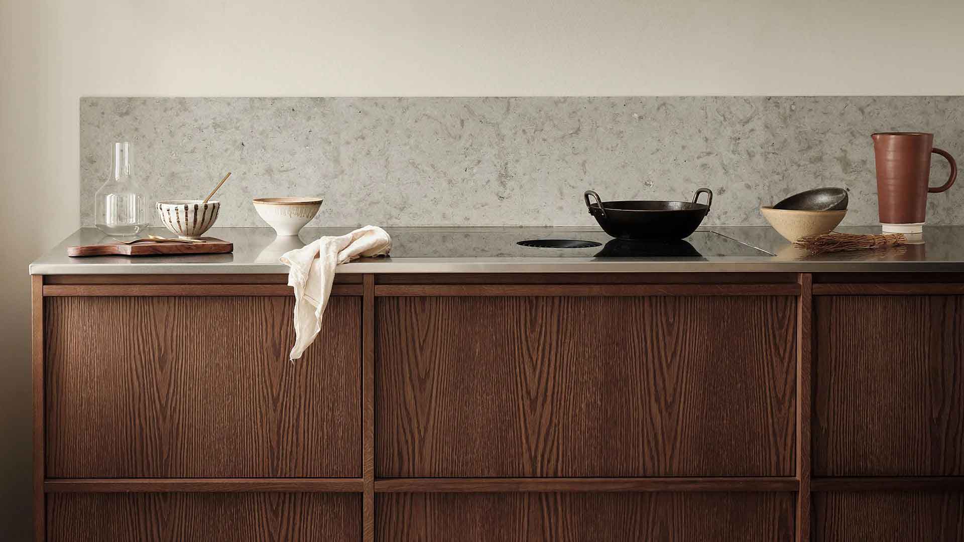 کابینت-کلاسیک-گردویی